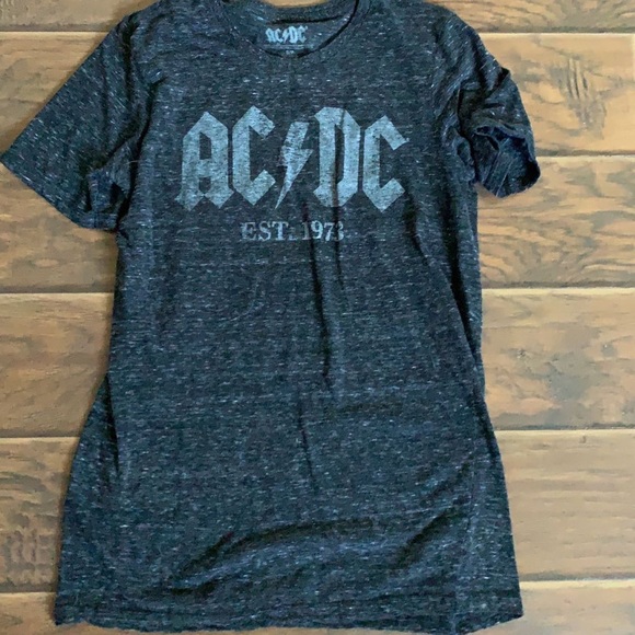 AC/DC shirt size small!! the cutest shirt - Picture 1 of 1